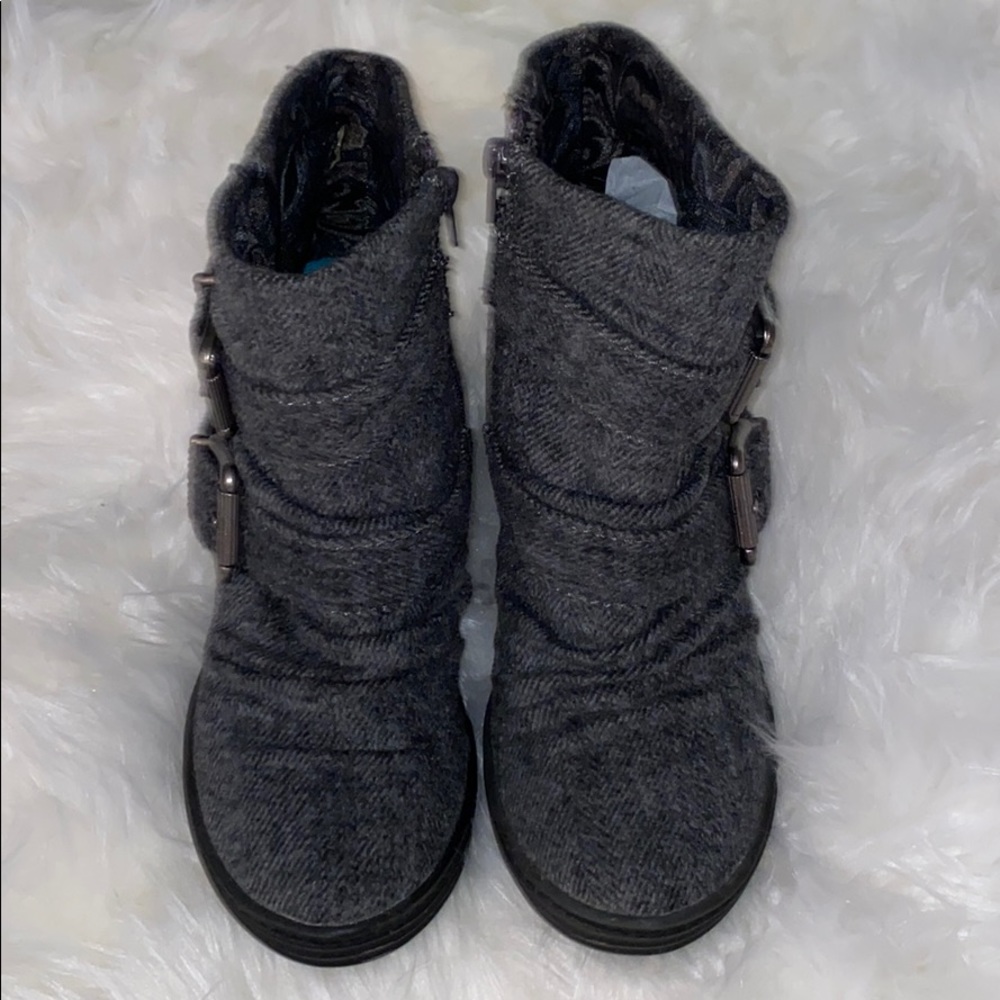 Wedge ankle booties
